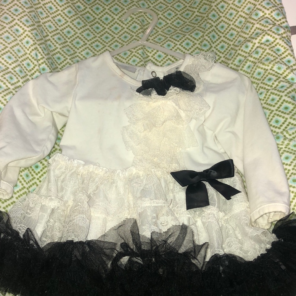 Baby ruffle dress top